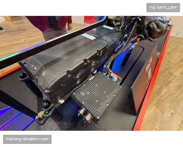 日本大奖赛期间赛车技术展示 本田动力单元技术受关注 日本大奖赛期间赛车技术展示 本田动力单元技术受关注